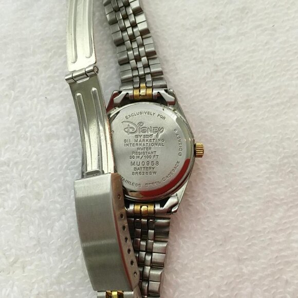 Lorus Disney Mickey Womens Watch Adjustable V04 - Picture 8 of 8